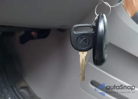 2006 Saturn Vue V6 from USA, damaged, VIN 5GZCZ53446S828935